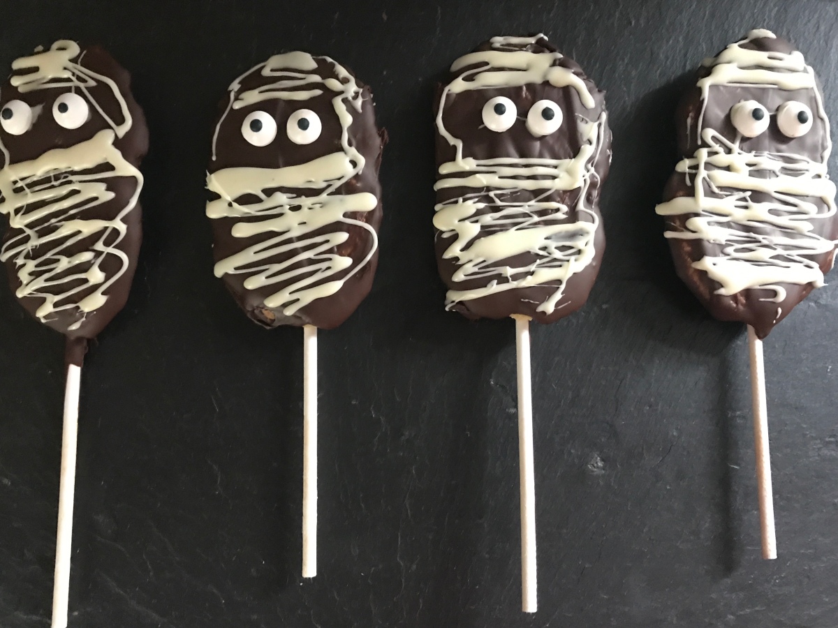 I want my mummy! Cute, easy and scarily-quick Hallowe’en lollies